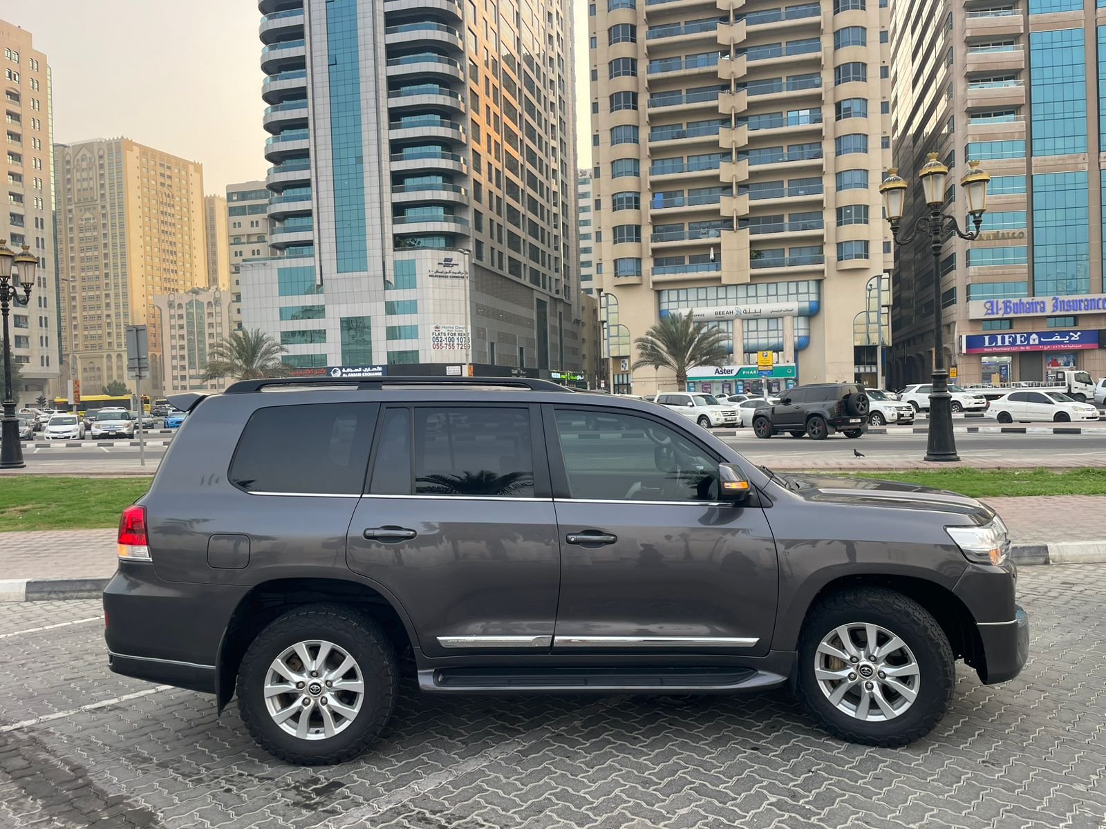 Toyota Land Cruiser 200 Sahara - Photo 5