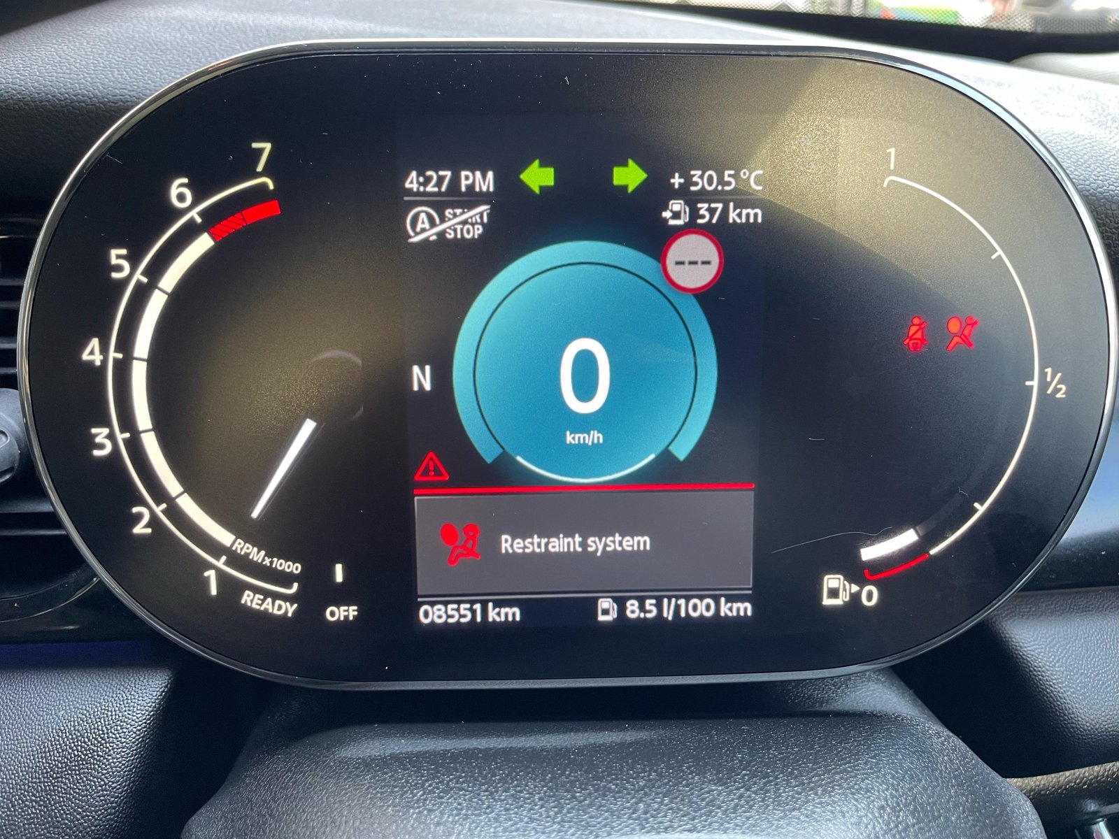 Mini Cooper 2022 - Photo 8