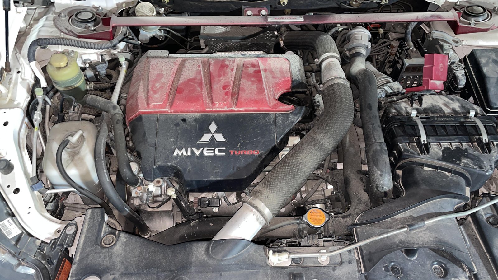 Mitsubishi Lancer Evolution X - Photo 12